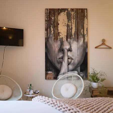 فندق مبيت وإفطار Bella Vista 2*